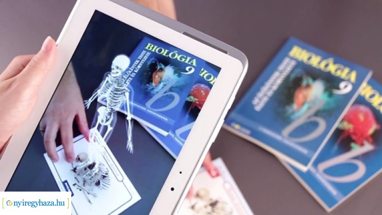 Ingyen elérhetővé teszi minden tankönyvét az interneten a Mozaik Kiadó