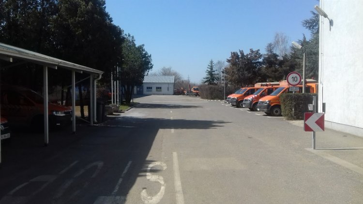 Április elsejéig maradnak ügyeleteben a Magyar Közút téli üzemmódba helyezett munkagépei