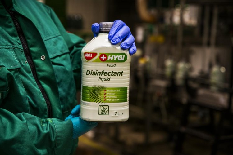 110 ezer liter fertőtlenítőszert szállított ki a Mol az ország különböző pontjaira