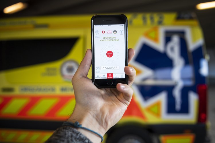 Koronavírus infógomb – Újdonságokkal bővül az ÉletMentő applikáció