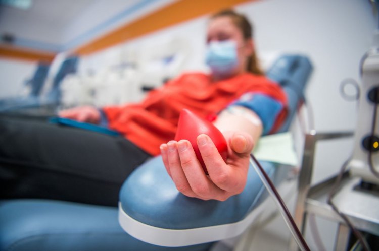 Vérplazma adására kérik a gyógyultakat – Online is jelentkezhetnek!