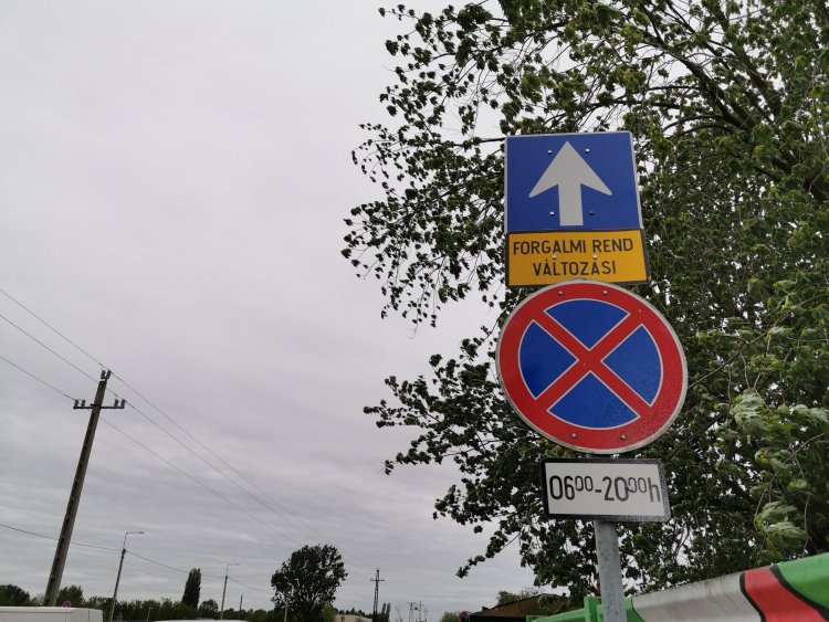 Változott a forgalmi rend a KGST Piacnál - Egyirányú lett az út