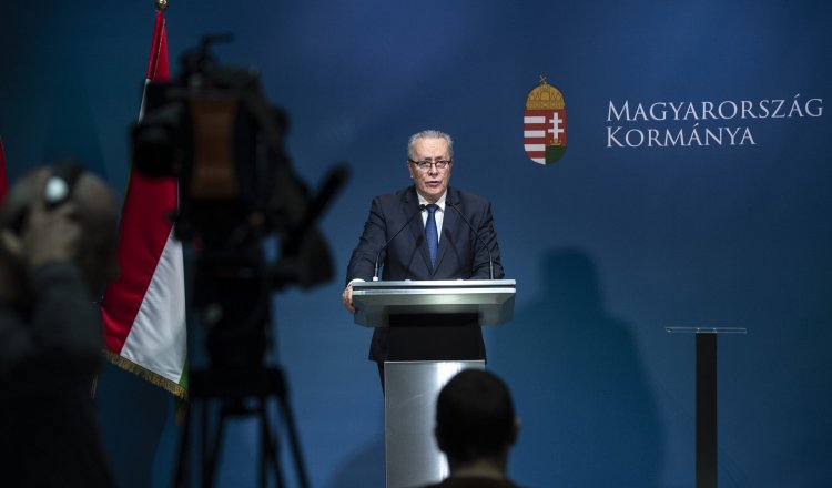 Emlékérmékkel fejezi ki tiszteletét a járvány hőseinek a Magyar Nemzeti Bank