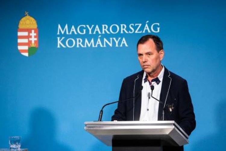 Infektológus főorvos: A magyarországi járványgörbe stabil   
