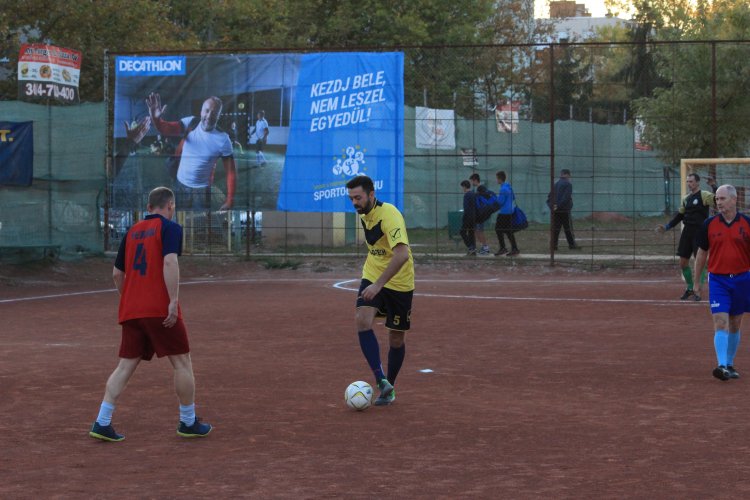 Még parkolópályán a kispálya - Egyelőre nem indulhat a Városi Bajnokság