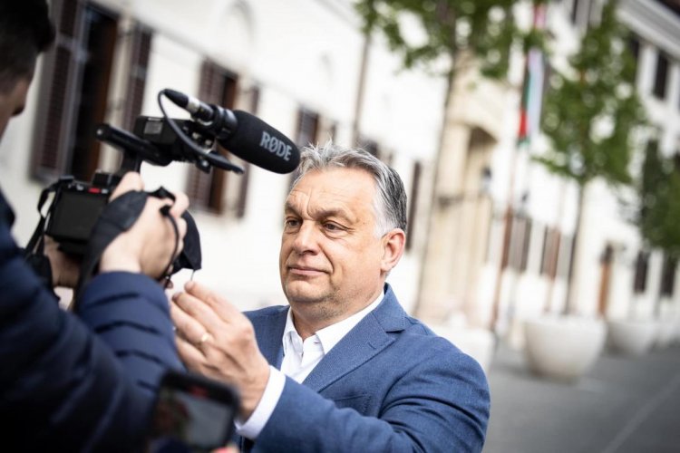 Orbán Viktor: közterületen nem kell többé maszkot viselni   