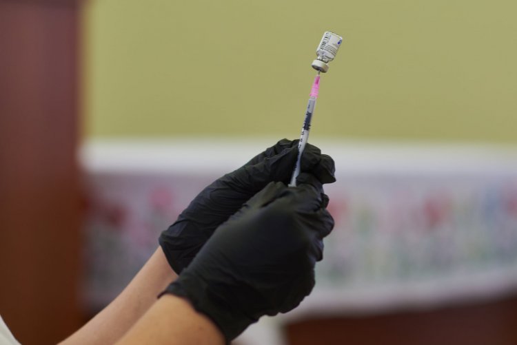 Megyei kórház: ezeken az elérhetőségeken érdeklődhetnek Covid-oltással kapcsolatban
