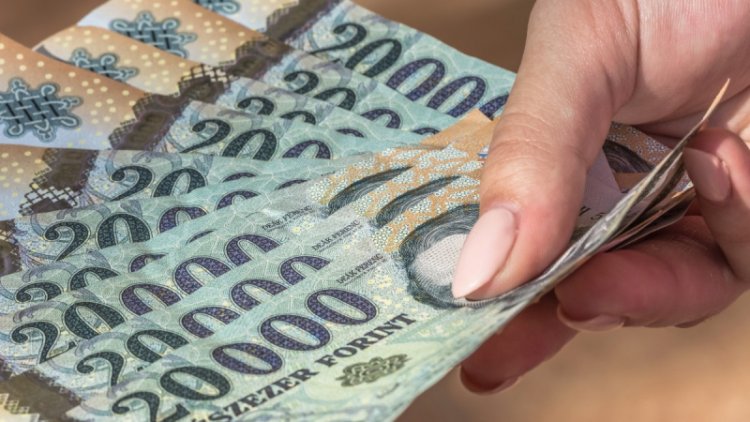 Májusban 8,2 százalékkal nőttek a keresetek                                 