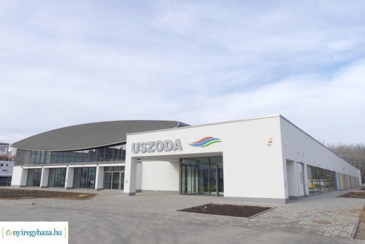 Szerdától ismét látogatható a Városi Uszoda -A karbantartási munkálatok befejeződtek