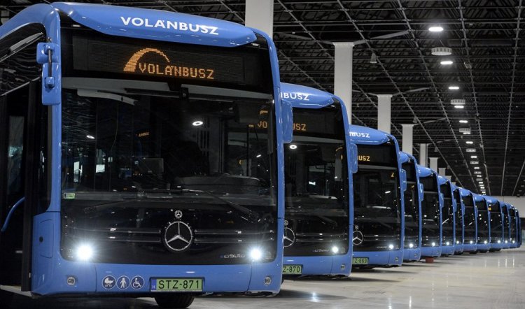 Bemutatták a Volánbusz legújabb, Mercedes-Benz eCitaro típusát 