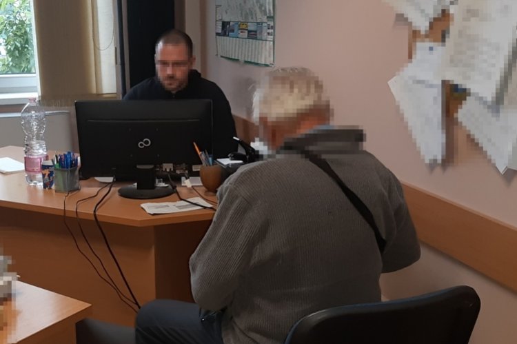 Megmentették az utcára kitett házőrzőt                              