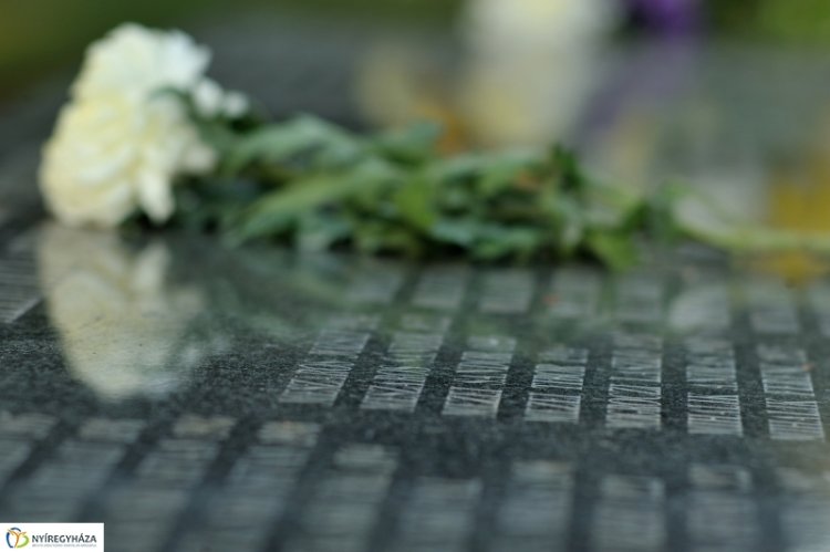 Elhurcoltak Emléknapja - emlékezés az Északi temetőben 