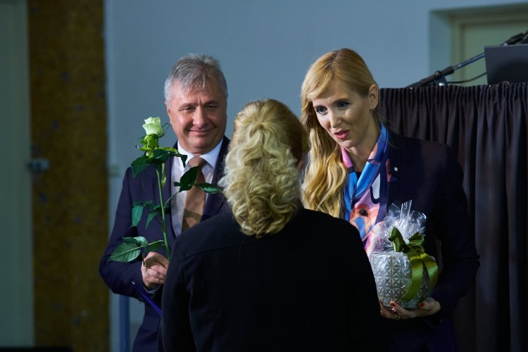 Béremelés a szociális szférában – Államtitkári bejelentés a szociális munka napján