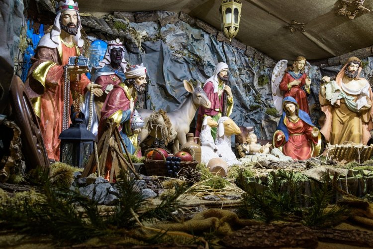 Karácsonyi és újévi népszokások – Érdekességek a Sziesztában