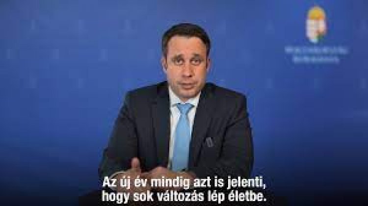Dömötör: a gazdaság erősödött, így jön az adócsökkentés, a nyugdíjemelés és a béremelés