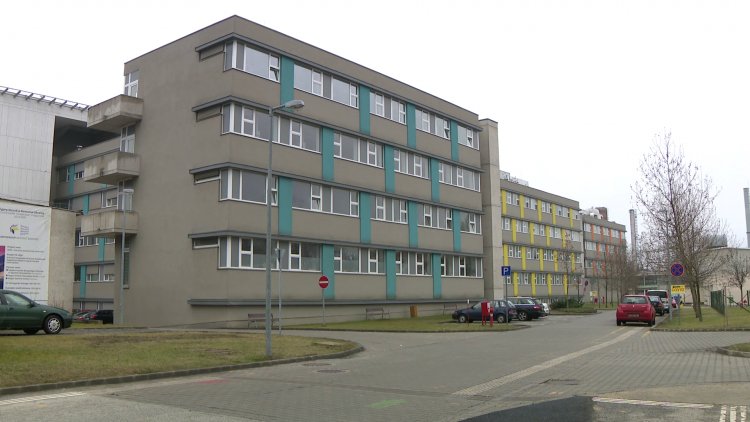Béremeléssel indul 2022 – Több szférában is jobb fizetésre számíthatnak a dolgozók
