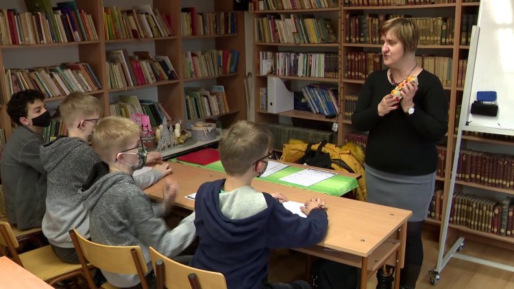 Braille-írás világnapja – Szemléletformáló óra a Jókai Mór Református Általános Iskolában