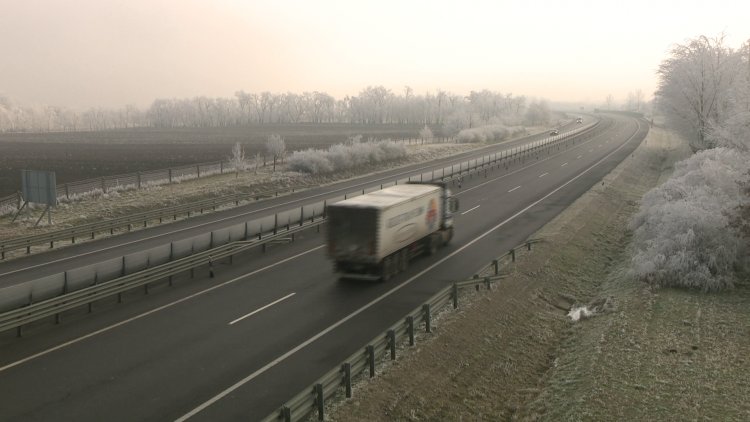 Eredményes decemberi kampány – 162 ezer autópálya-matricát értékesített a NÚSZ
