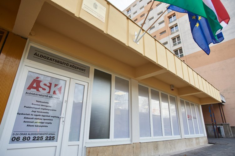 Komplex segítséget nyújtanak az Áldozatsegítő Központban