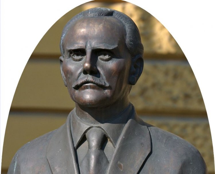 Amiről az utcák mesélnek... - A Kállay-tölgy egyik nemes hajtása