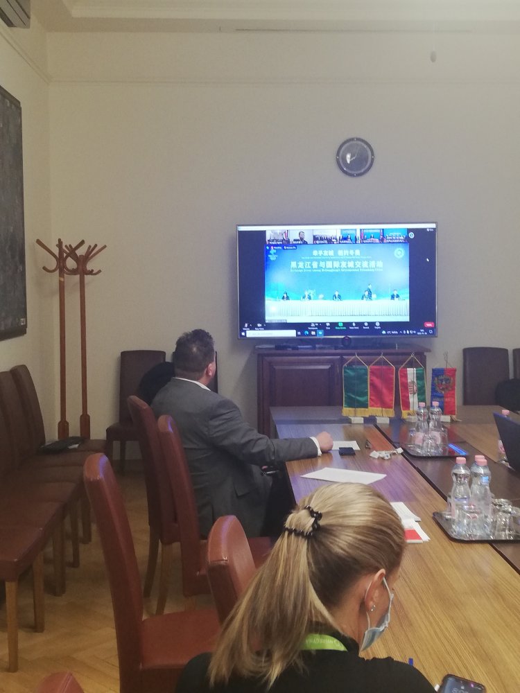 A téli olimpia hidat jelent Heilongjiang és a nemzetközi testvérvárosok között