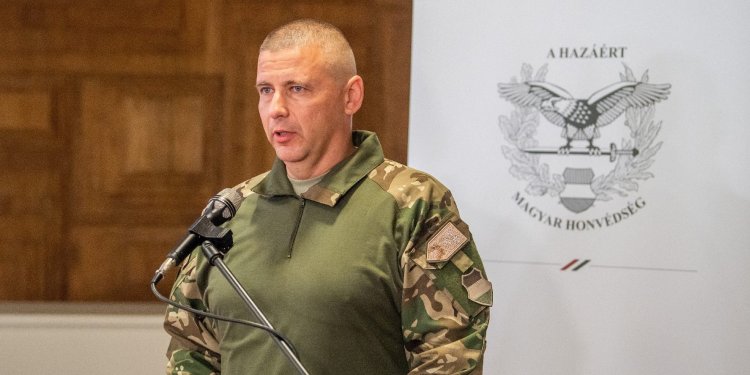 MH-parancsnok: A honvédség felkészült arra, hogy megvédje a magyar embereket