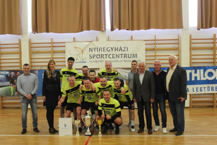 A Het-Band nyerte a Szuperdöntőt 