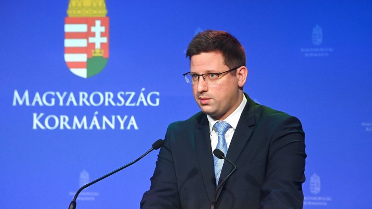 Gulyás Gergely: A kormány kitart a benzinárstop mellett, biztosított az üzemanyag-ellátás