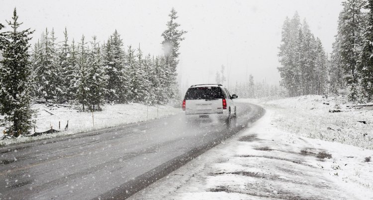 A Mátrában, a Bükkben és a Zemplénben jöhet az új téli szezon első havazása – A Közút az érintett területeken előszórást is végez
