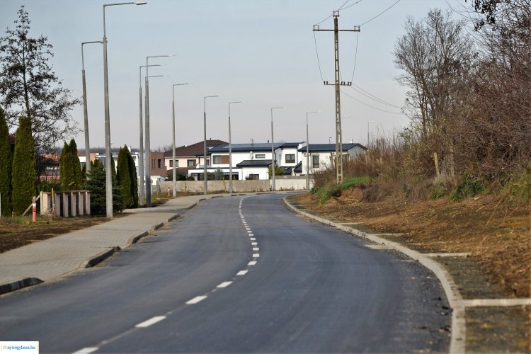Milliárdos útfelújítás – A Makay István utca korszerűsítésével zárult a nagyszabású program