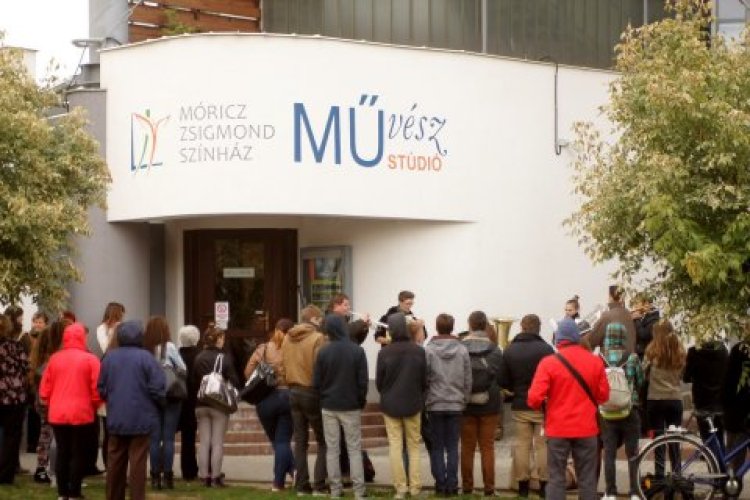 A Móricz Zsigmond Színház most a Művész Stúdióban várja a közönséget