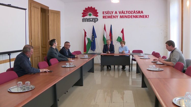 Az MSZP az oktatásról tartott sajtótájékoztatót