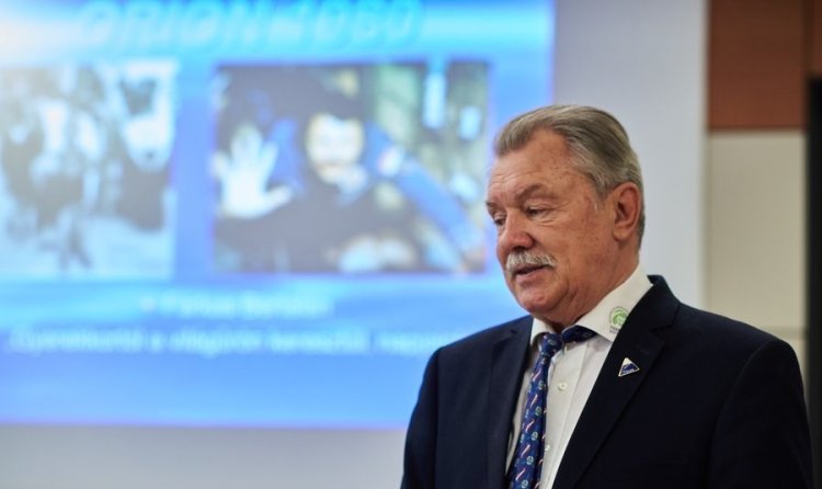 Az űrben járt, most az egyetemen tartott előadást Farkas Bertalan