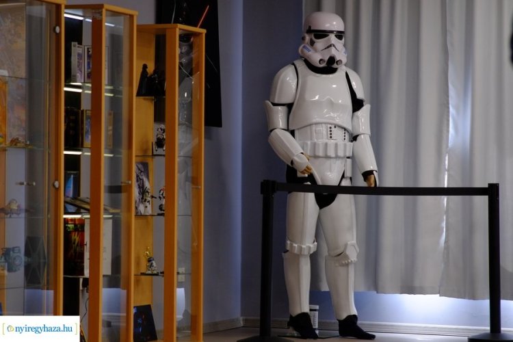 Játék-film-játék – Újabb időszaki kiállítás nyílt a Kállay Gyűjteményben