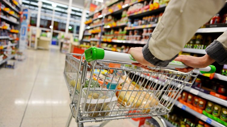 Jó hír a vásárlóknak – hamarosan indulnak a boltokban a kötelező akciók