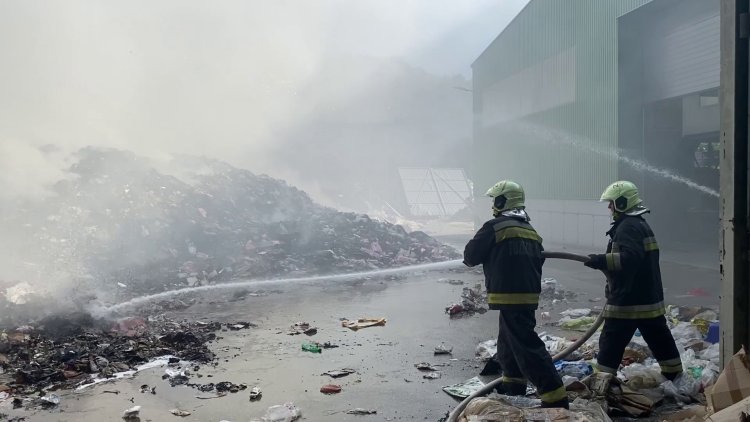 Tűz – 2500 négyzetméteren lángolt egy hulladéktelep