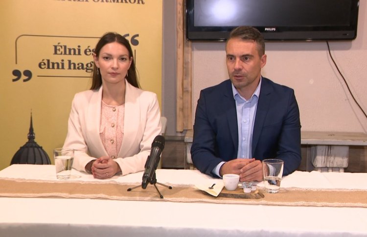 Nyíregyházán tartott sajtótájékoztatót a Második Reformkor párt, Vona Gáborék megyeszékhelyes országjárásukkal viszik el új ajánlatukat, üzenetüket