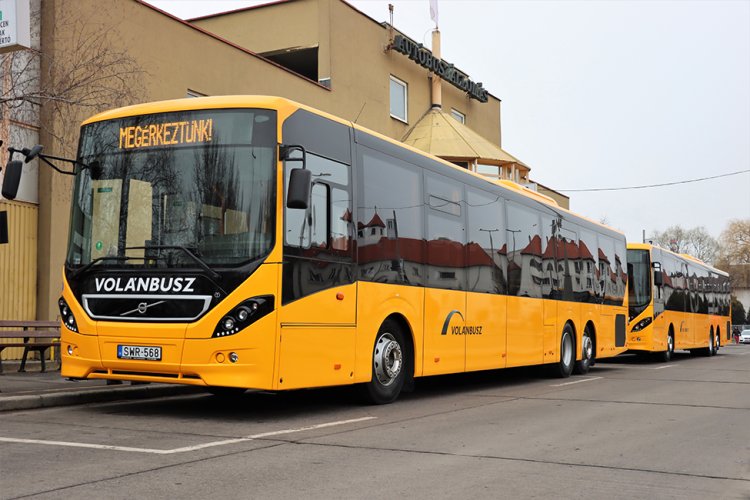 Fejlesztés a Volánbusznál: naponta több mint 42 ezer járat adatai követhetők valós időben