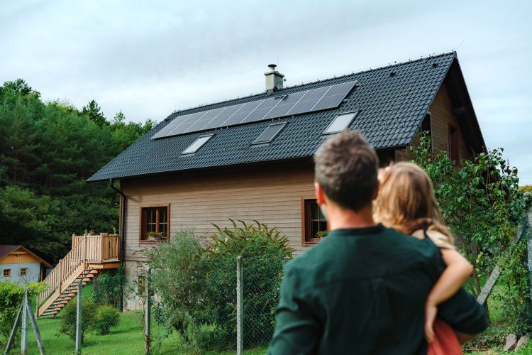 Elindult a Napenergia Plusz Program: Vigyázzon milyen invertert választ!