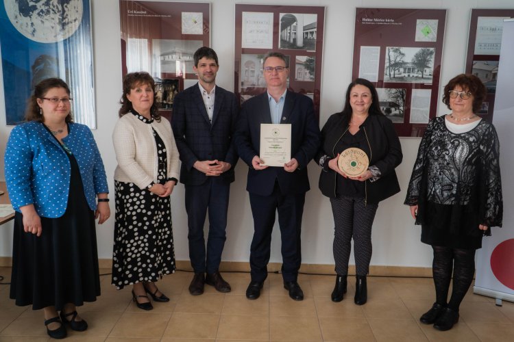 Szakmai elismerés: Látópont Címet vehetett át a Váci Mihály Kulturális Központ