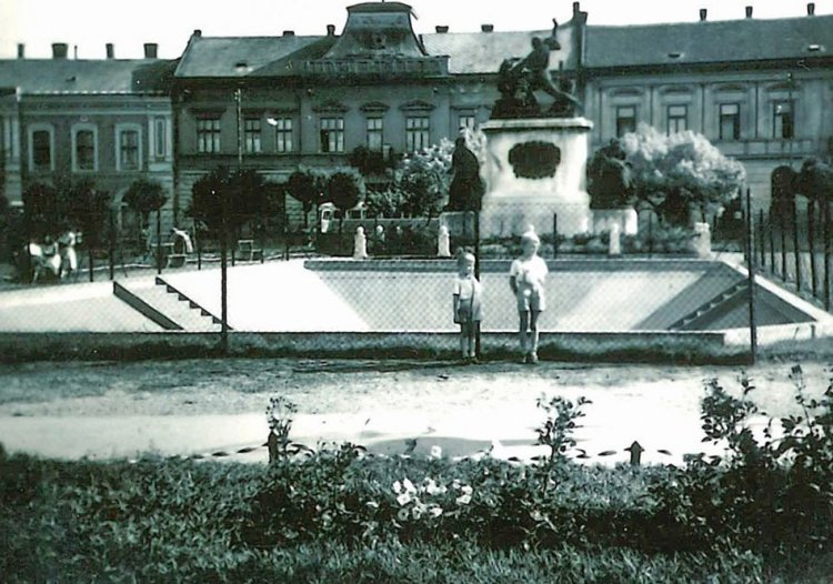 Amirõl az utcák mesélnek... - Légoltalmi medencék 1944-bõl