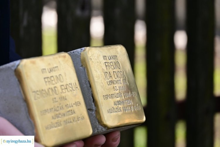 Botlatókő: holokauszt 80. évfordulóján kaptak emlékkövet