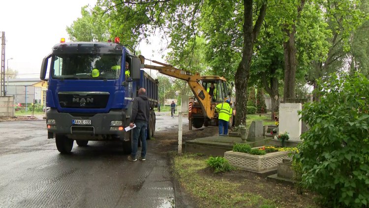 Napelemes térvilágítás, kamerarendszer, illemhely - Komplex beruházás veszi kezdetét több nyíregyházi temetőben
