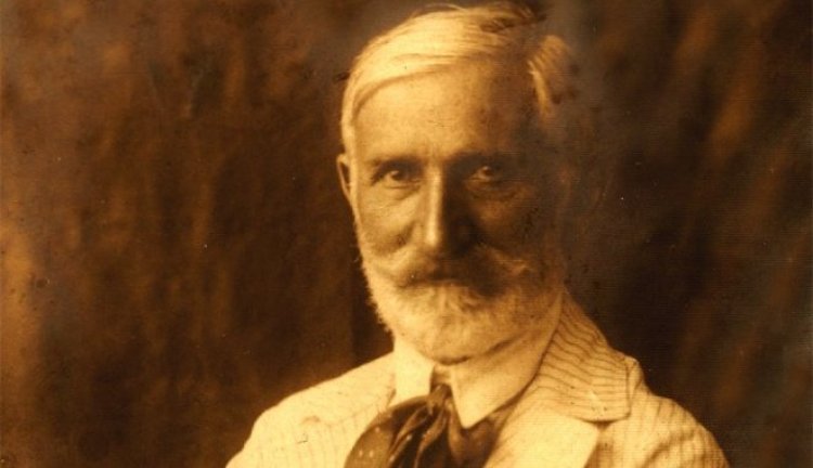 In memoriam Benedek Elek: mesemondó versenyt rendeznek a Kálmánházi Benedek Elek Általános Iskolában