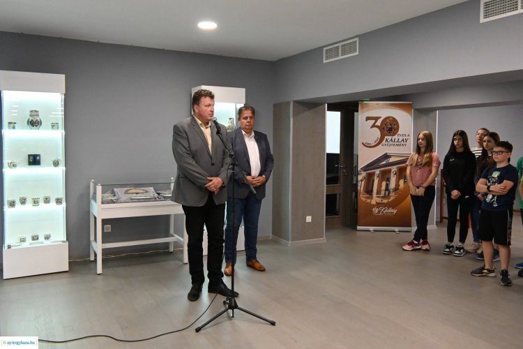 Nyíregyháza összeköt: várostörténeti kiállítás nyílt a Kállay-házban