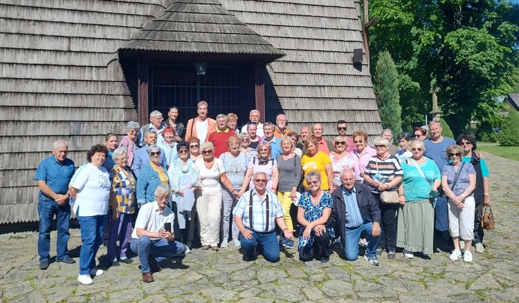 Nedec várától a magyar szentek templomáig