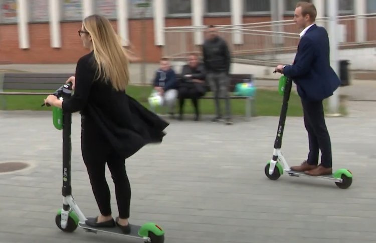 Tényleg biztosítás kell az elektromos rollerre? Itt vannak a részleteket!