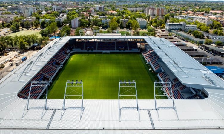 Látta már? Így néz ki Nyíregyháza lenyűgöző stadionja a Vidi elleni avatómérkőzés előtt!