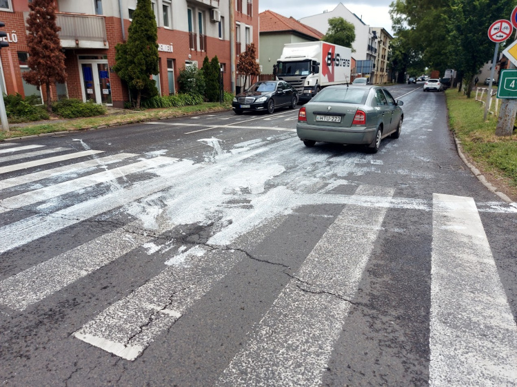 Erre mondják, hogy ment, mint a meszes?             