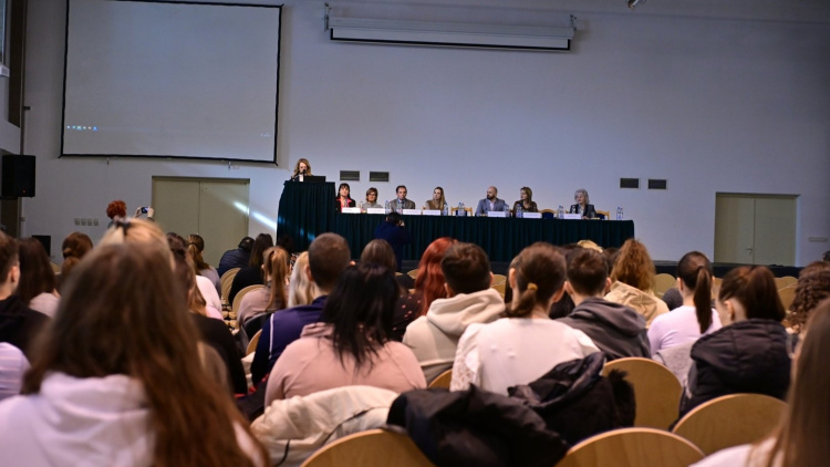 Konferencia – A cukorbetegségről tartottak előadásokat az Egészségtudományi Karon